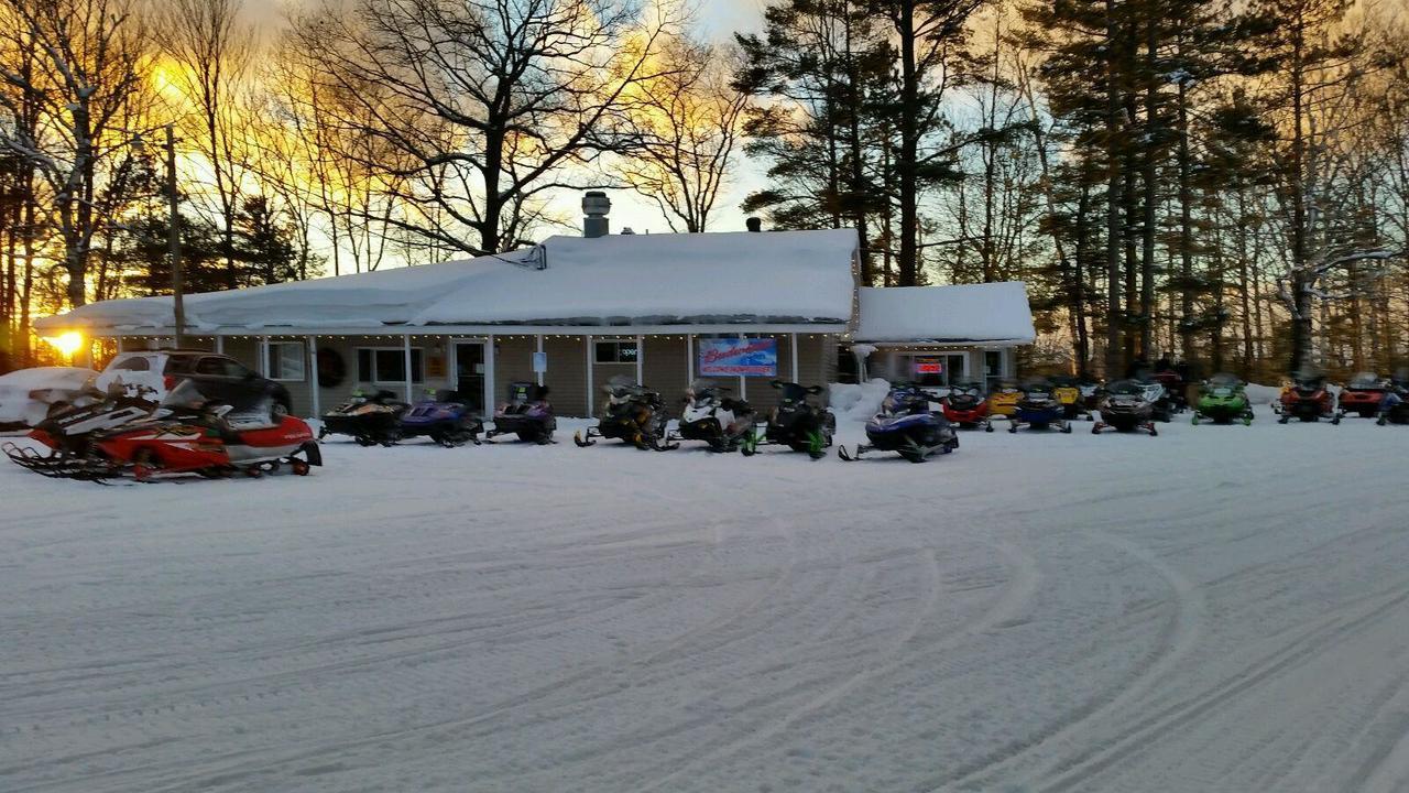 Buckhorn Resort Munising Buitenkant foto