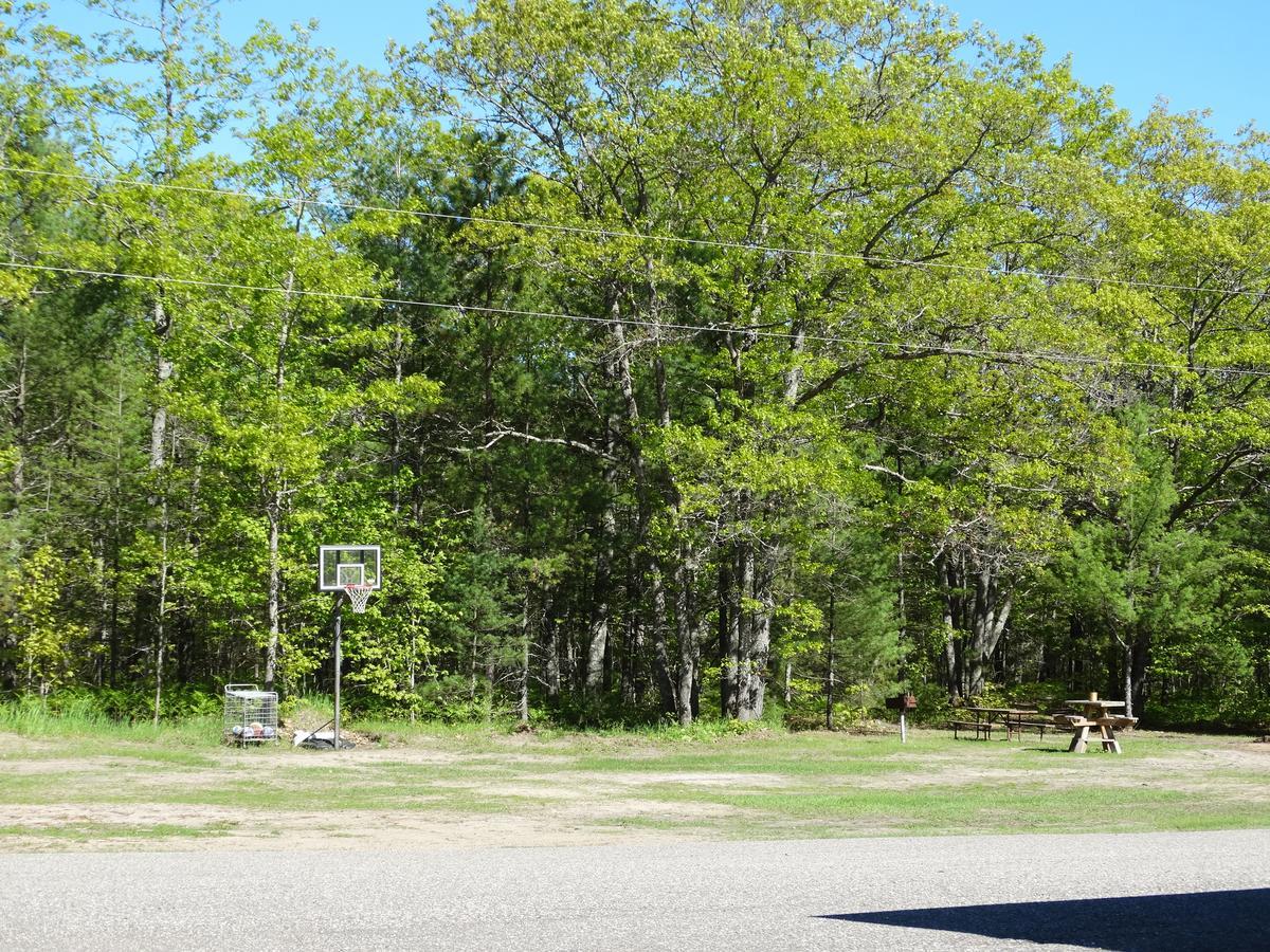 Buckhorn Resort Munising Buitenkant foto